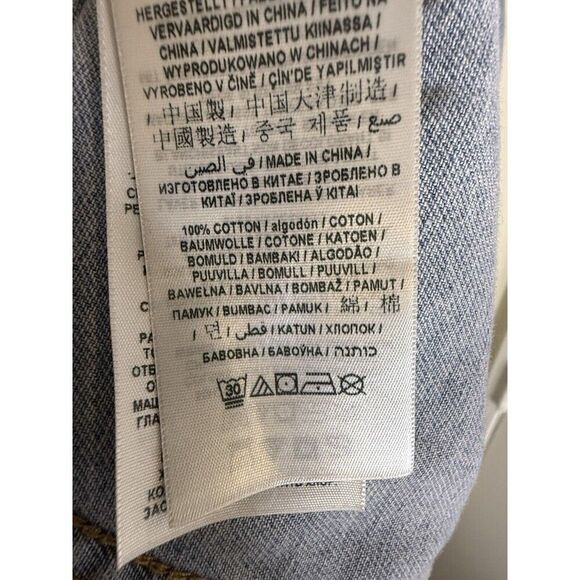 Guess Kailah Longline Belted Stonewash Denim Jean Jacket Size Medium - Picture 5 of 5